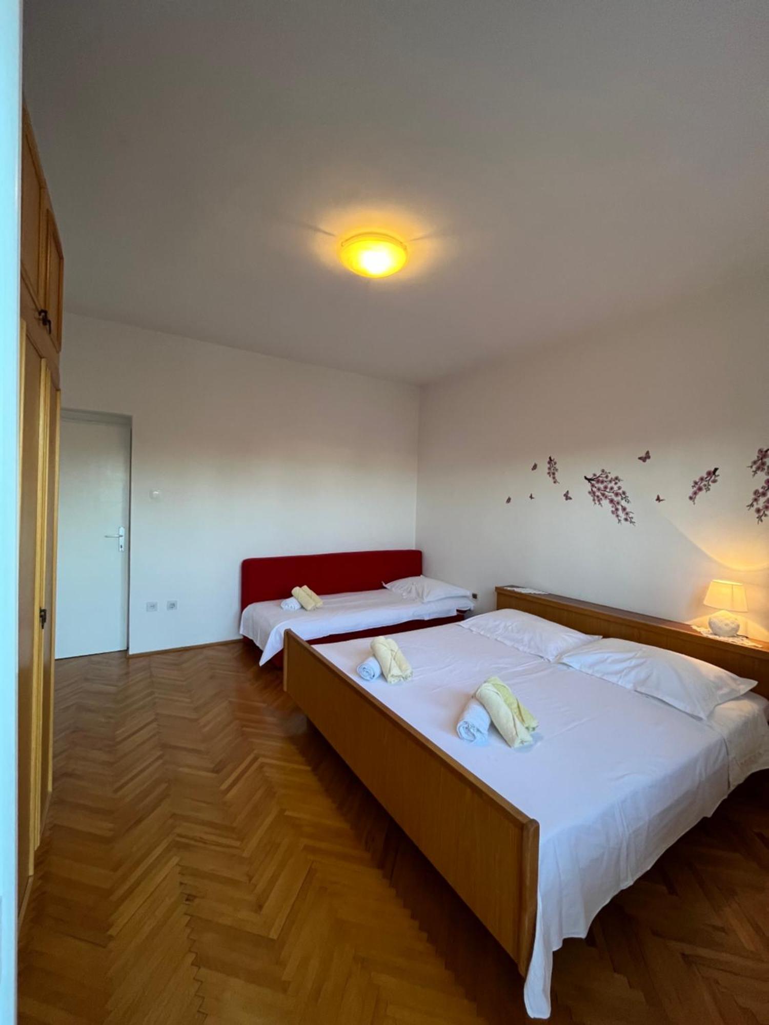 Apartman Ivica Omiš Zewnętrze zdjęcie